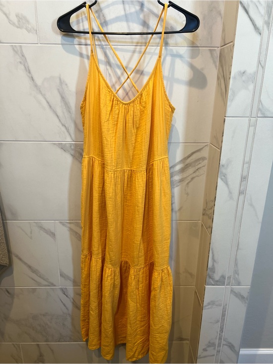 Free Assembly Dresses & Skirts - Free Assembly Women's Sleeveless Tiered Midi Dress Size M $10